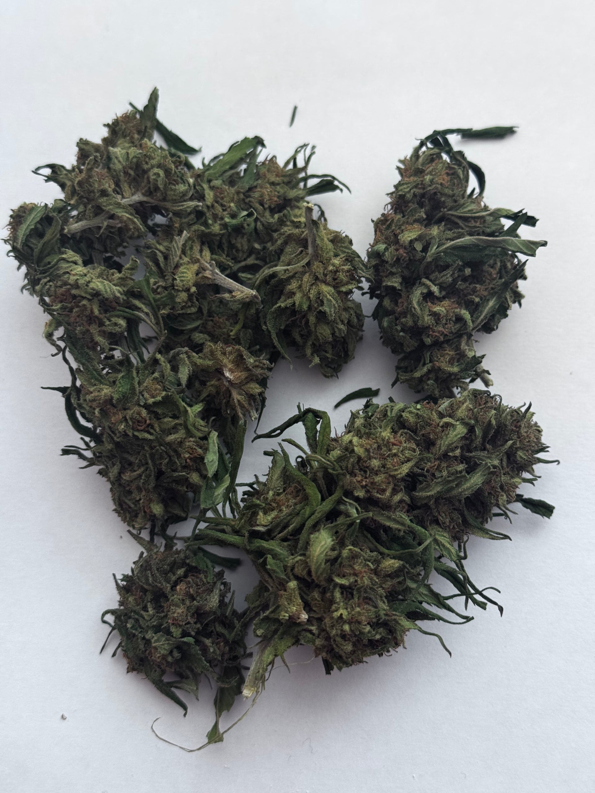 Strawberry CBD buds